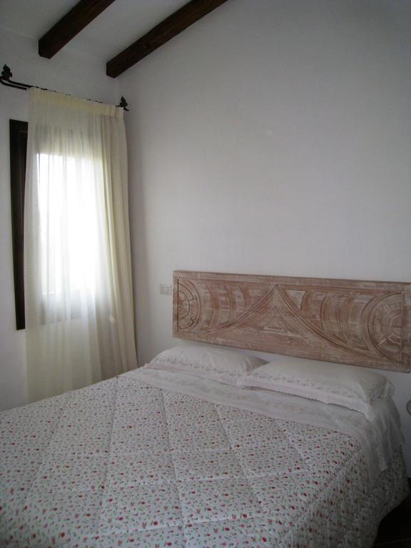 Villa Le Tre Pietre Baja Cerdeña Exterior foto